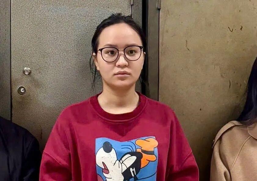 kaiyun-越南选美皇后坠落红尘:600万越盾/次,赚快钱儿,当场被警方抓获