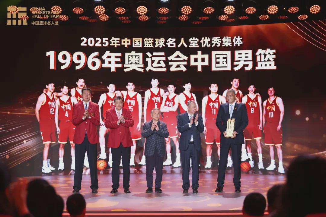 开云-中国篮球第5人！很庆幸，我们拥有王治郅！