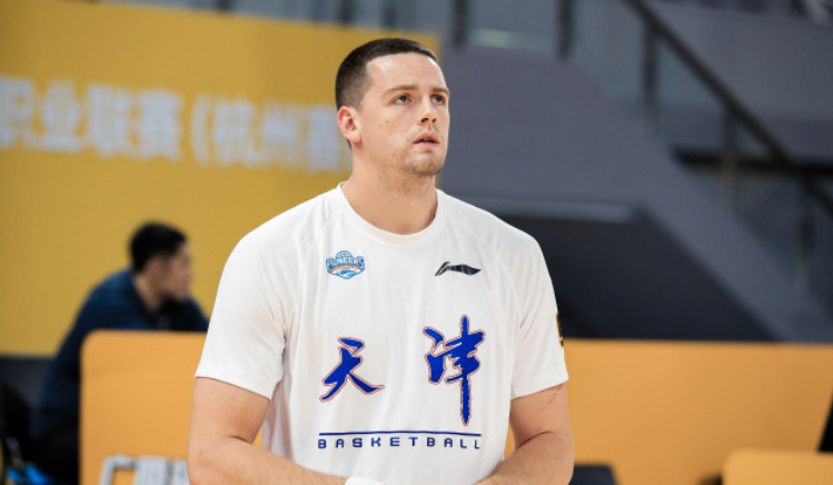 开云-不打了!正式退出CBA,再见了超级外援